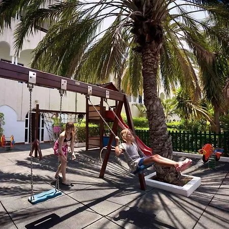 Otel Seaside Sandy 4*