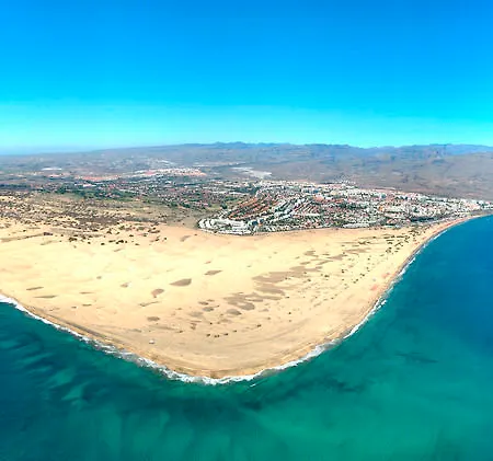 Seaside Sandy Otel 4*
